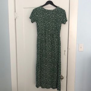 Very comfortable Maternity dress Size 8